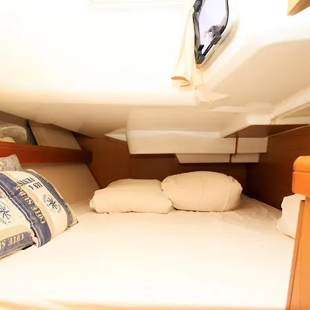 Salis - Jeanneau 39i ליסבון